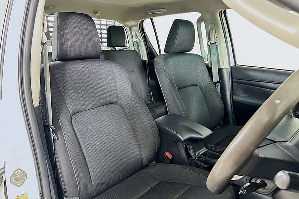 2020 Toyota HILUX SR (4x4) GUN126R MY19 UPGRADE 4X4