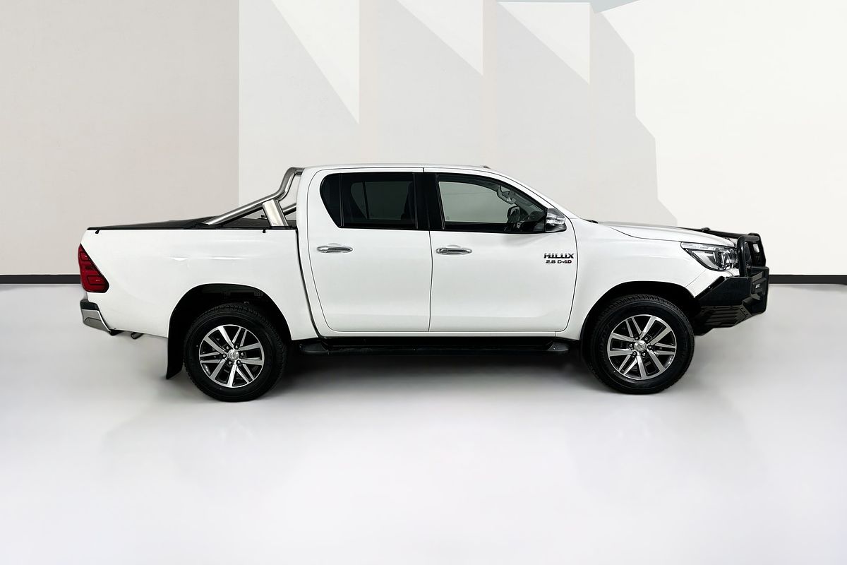 2016 Toyota HILUX SR5 (4x4) GUN126R 4X4