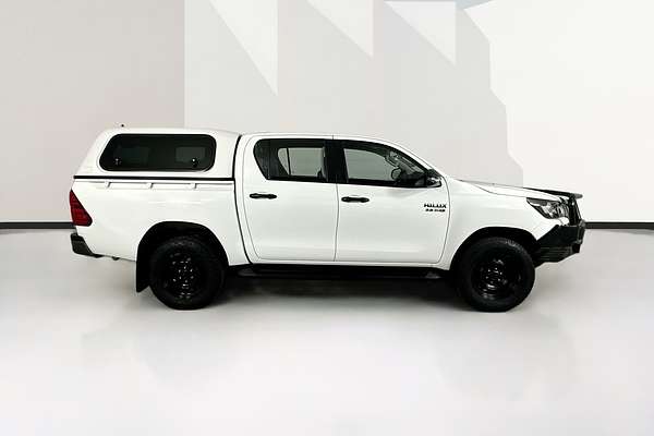 2022 Toyota HILUX SR (4x4) GUN126R 4X4