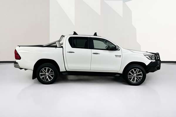2018 Toyota HILUX SR5 (4x4) GUN126R MY17 4X4