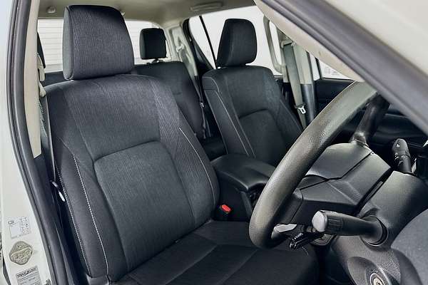 2021 Toyota HILUX SR (4x4) GUN126R 4X4