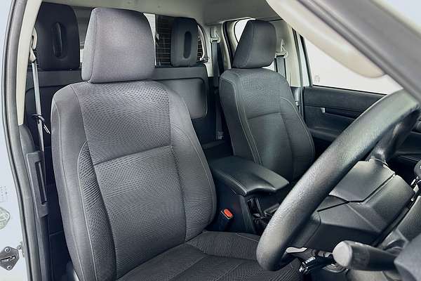 2023 Toyota HILUX SR (4x4) GUN126R 4X4