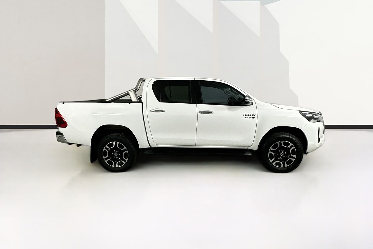 2021 Toyota HILUX SR5+ (4x4) GUN126R FACELIFT 4X4