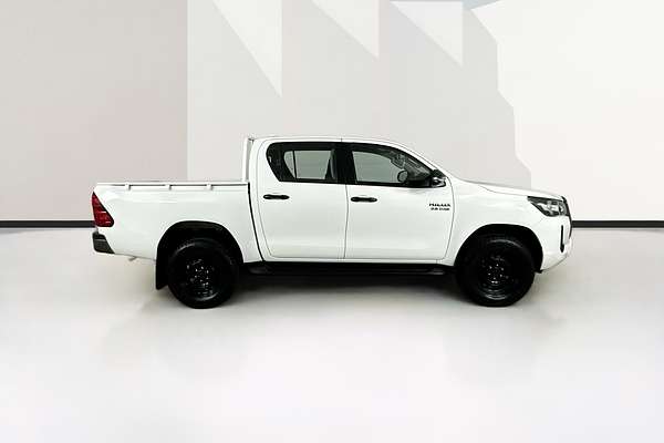 2022 Toyota HILUX SR HI-RIDER (4x2) GUN136R REAR WHEEL DRIVE