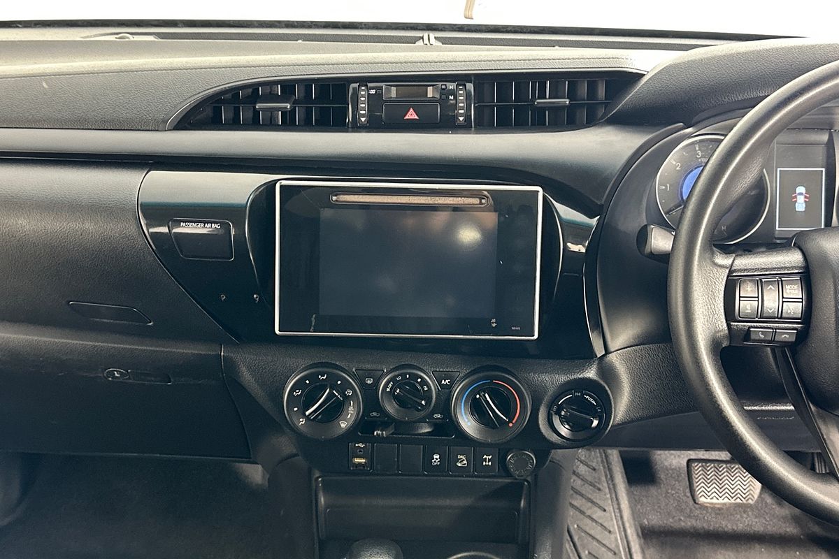 2020 Toyota HILUX SR (4x4) GUN126R MY19 UPGRADE 4X4