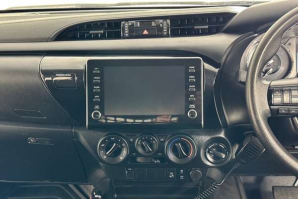 2022 Toyota HILUX SR (4x4) GUN126R 4X4