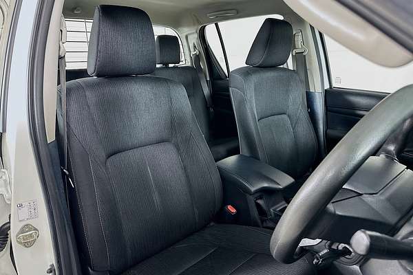 2021 Toyota HILUX SR HI-RIDER (4x2) GUN136R REAR WHEEL DRIVE