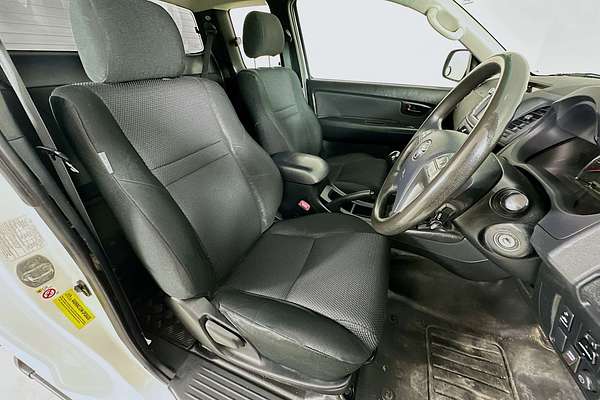 2015 Toyota HILUX SR (4x4) KUN26R MY14 4X4