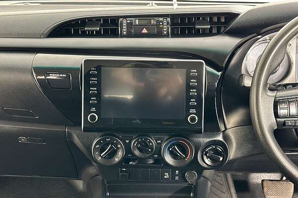 2021 Toyota HILUX SR (4x4) GUN126R 4X4