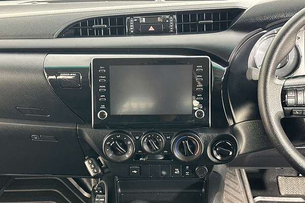 2024 Toyota HILUX SR (4x4) GUN126R 4X4