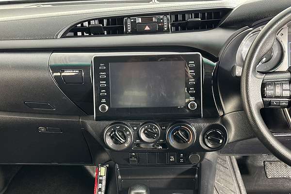 2022 Toyota HILUX SR (4x4) GUN126R 4X4