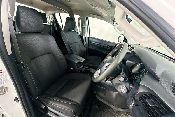 2020 Toyota HILUX SR (4x4) GUN126R MY19 4X4