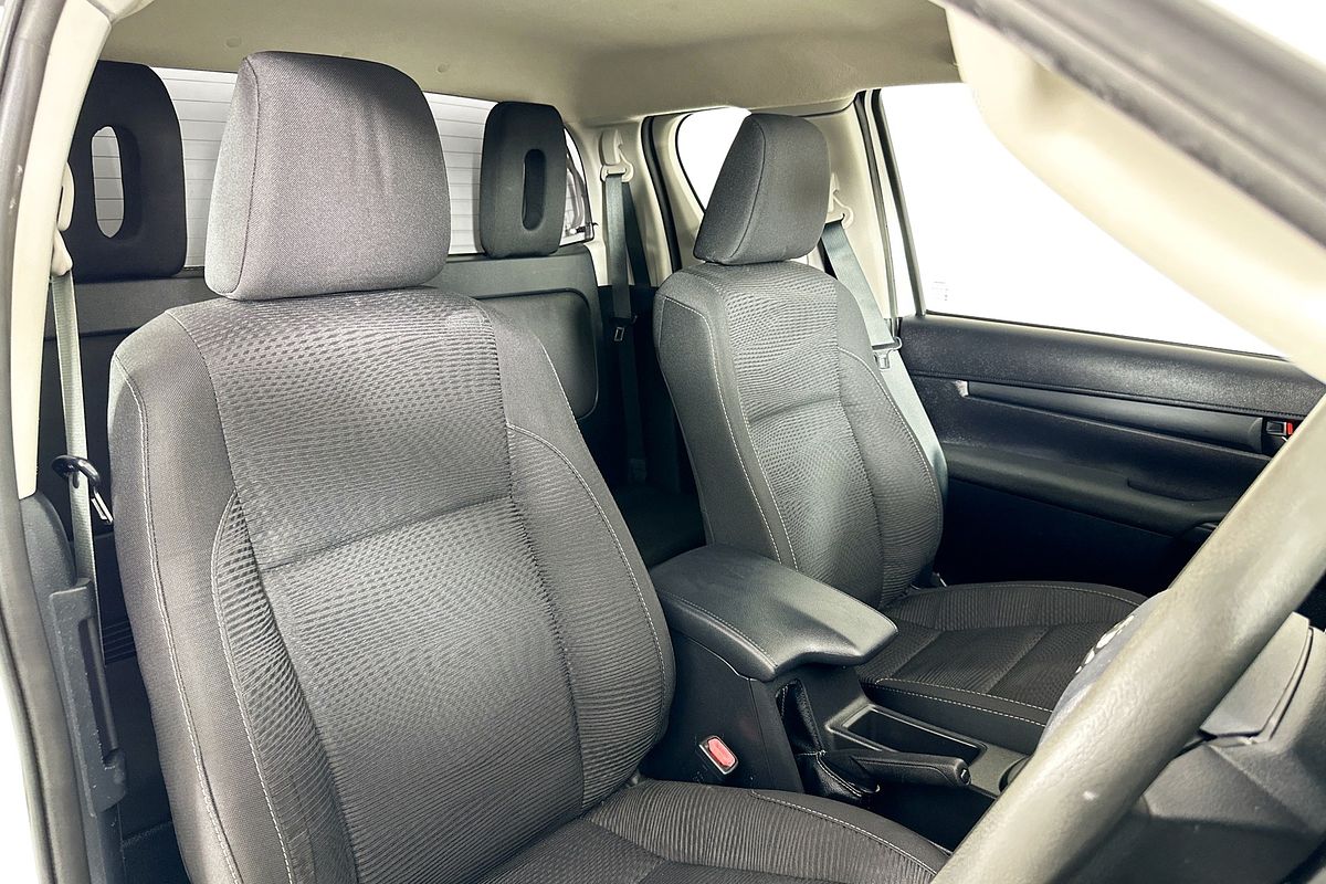 2019 Toyota Hilux SR (4x4) GUN126R MY19 UPGRADE 4X4