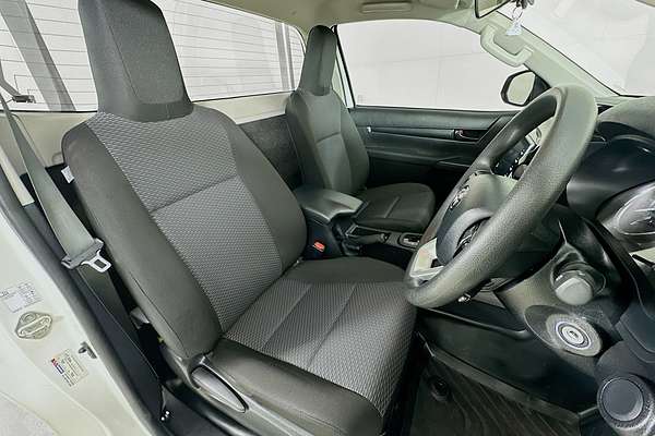 2022 Toyota HILUX WORKMATE (4x2) TGN121R 4x2