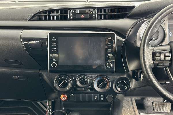2022 Toyota HILUX SR (4x4) GUN126R 4X4