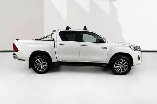 2020 Toyota HILUX SR5 (4x4) GUN126R MY19 UPGRADE 4X4