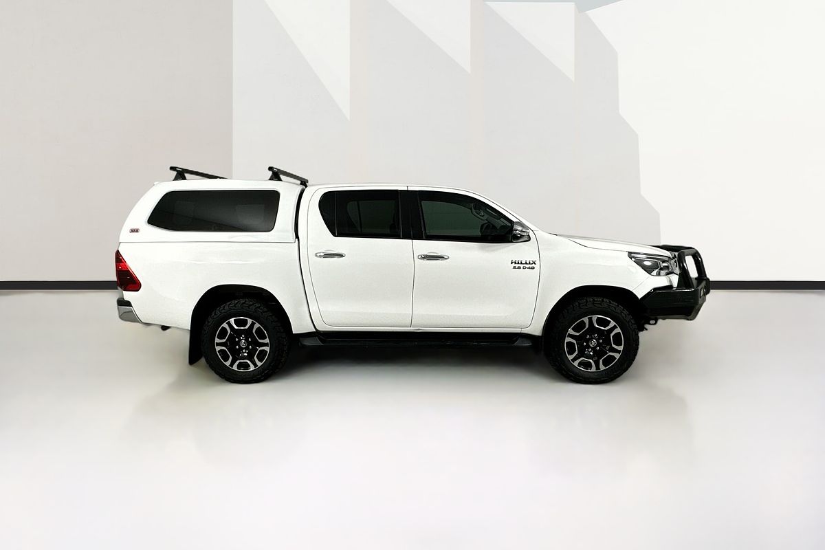 2021 Toyota HILUX SR5 (4x4) GUN126R 4X4
