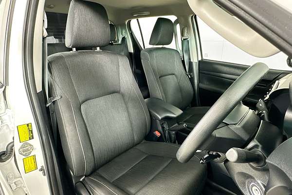2024 Toyota HILUX SR (4x4) GUN126R 4X4