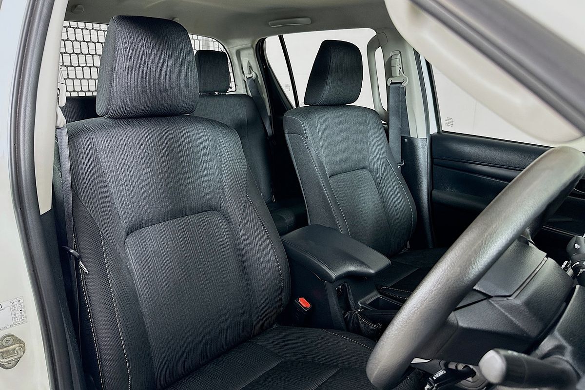 2022 Toyota HILUX SR (4x4) GUN126R 4X4