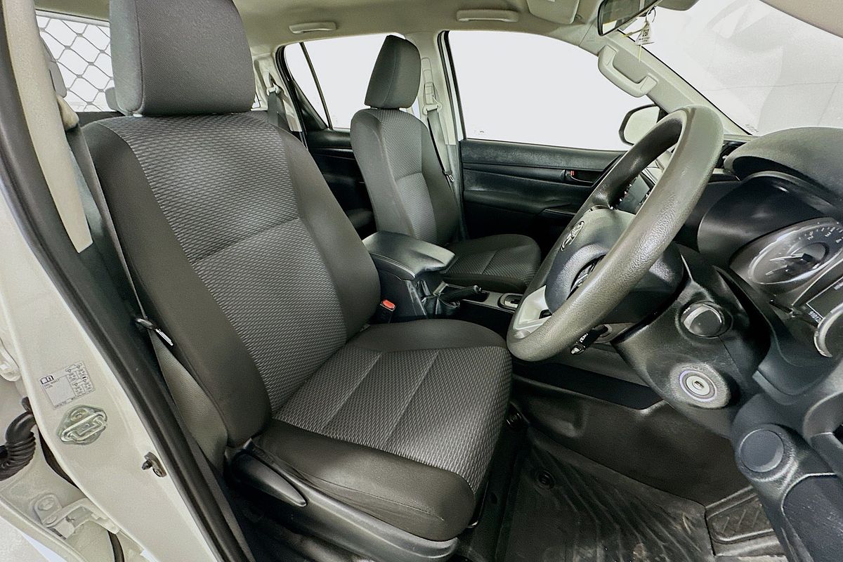 2021 Toyota HILUX WORKMATE HI-RIDER GUN135R FACELIFT REAR WHEEL DRIVE