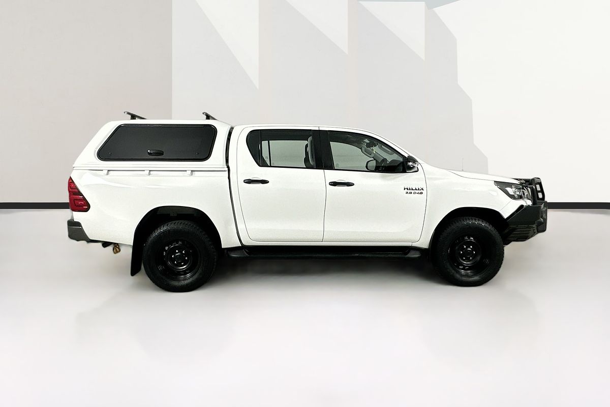 2020 Toyota HILUX SR (4x4) GUN126R FACELIFT 4X4