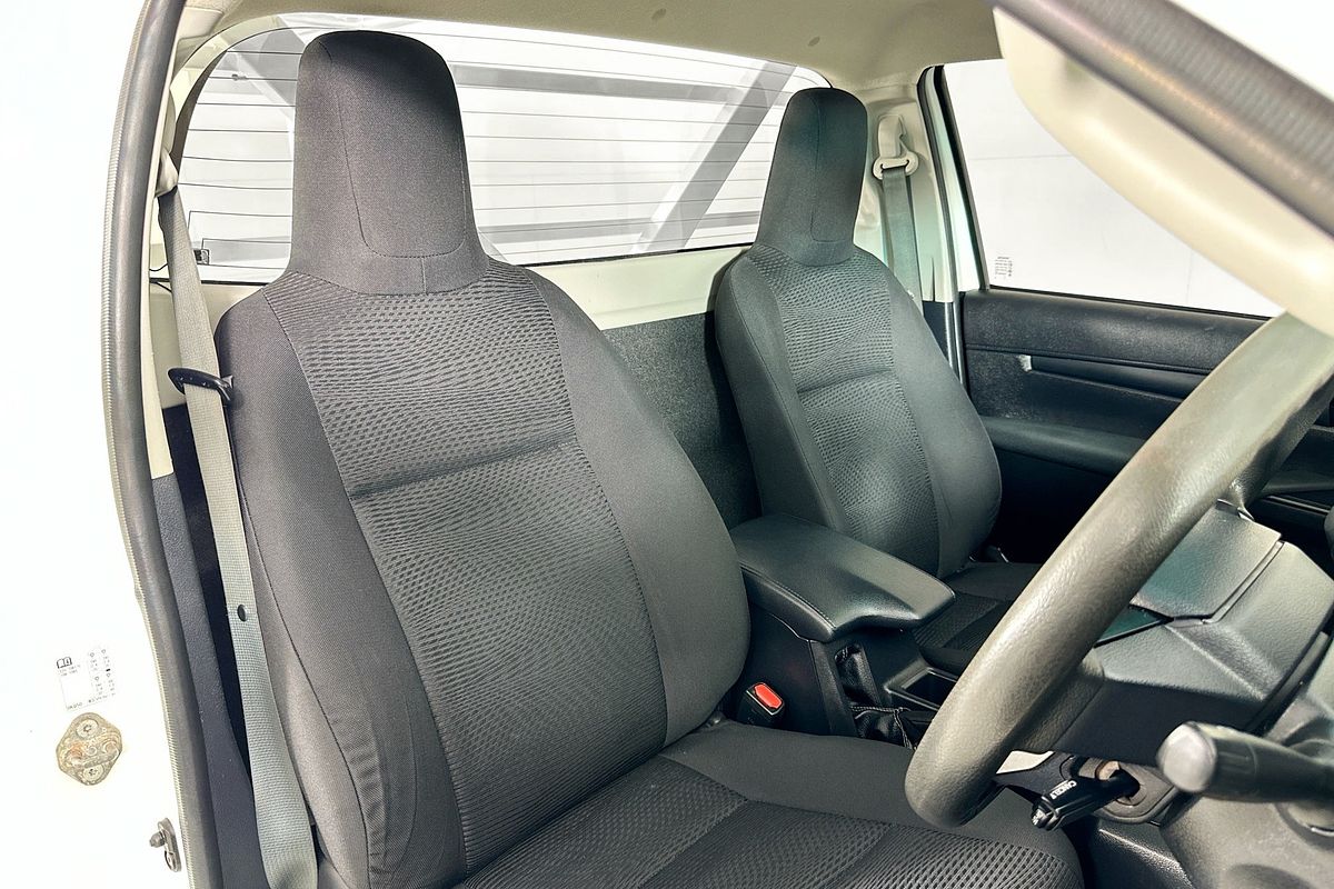 2021 Toyota HILUX SR (4x4) GUN126R 4X4