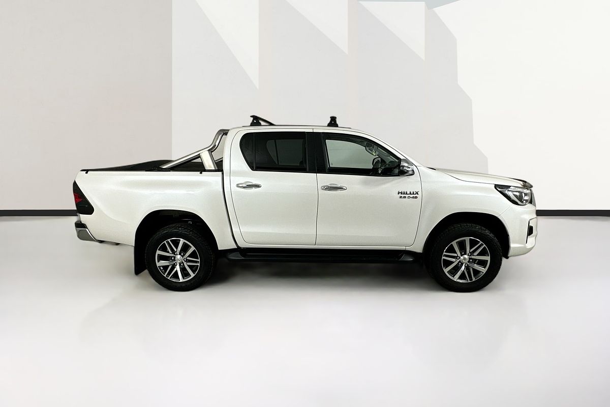 2018 Toyota HILUX SR5 (4x4) GUN126R MY17 4X4