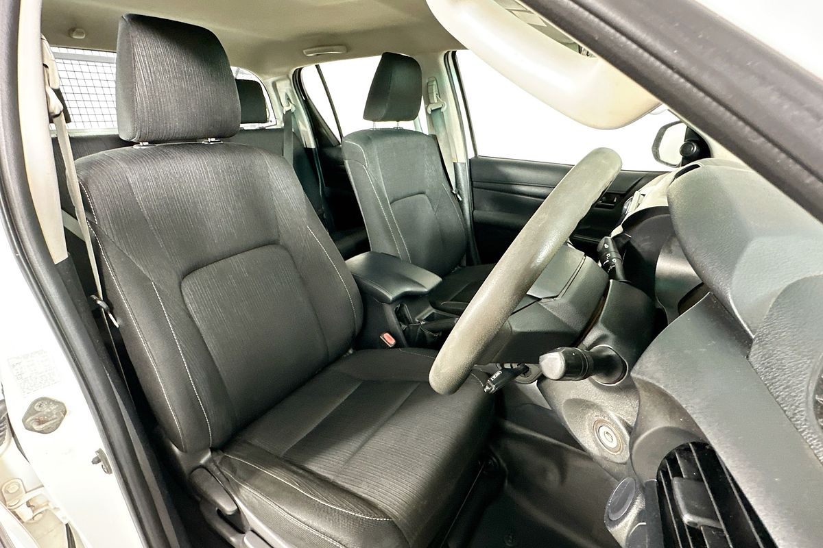 2020 Toyota HILUX SR (4x4) GUN126R MY19 UPGRADE 4X4