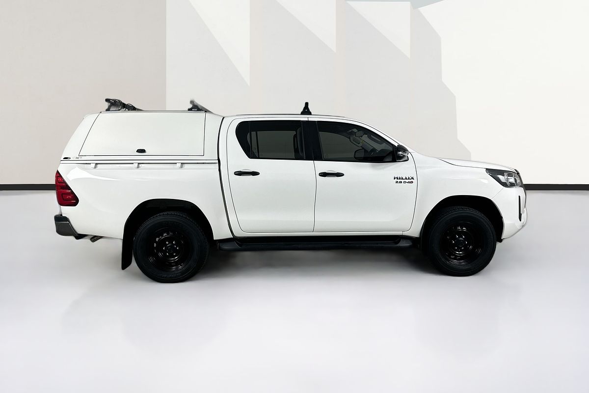 2020 Toyota HILUX SR (4x4) GUN126R FACELIFT 4X4