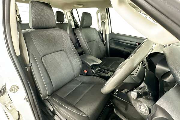 2020 Toyota HILUX SR (4x4) GUN126R MY19 UPGRADE 4X4