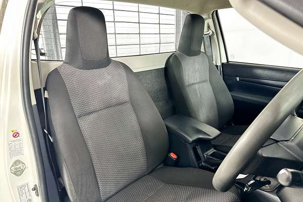 2019 Toyota HILUX WORKMATE TGN121R MY19 REAR WHEEL DRIVE