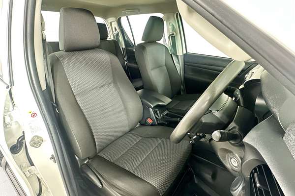 2019 Toyota HILUX WORKMATE (4x4) GUN125R MY19 4X4