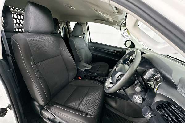 2023 Toyota HILUX SR (4x4) GUN126R 4X4