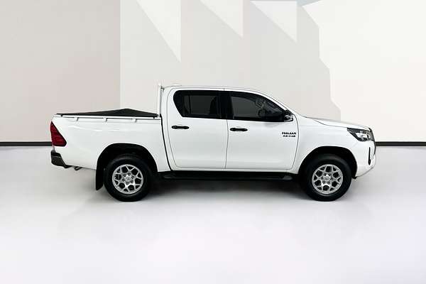 2022 Toyota HILUX SR (4x4) GUN126R 4X4