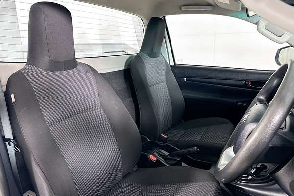 2021 Toyota HILUX WORKMATE TGN121R FACELIFT REAR WHEEL DRIVE