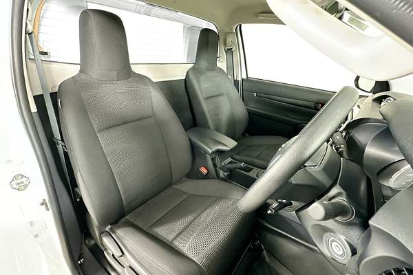 2024 Toyota HILUX SR (4x4) GUN126R 4X4