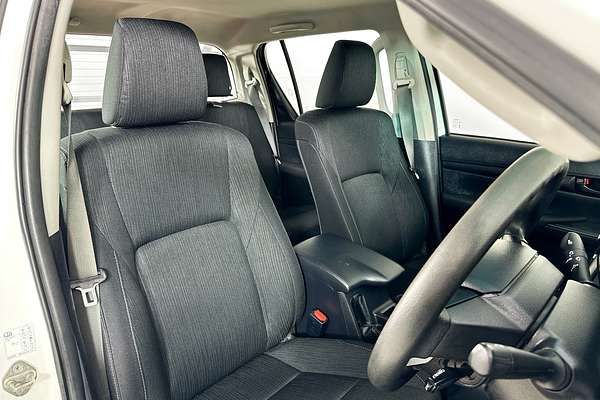 2022 Toyota HILUX SR (4x4) GUN126R 4X4