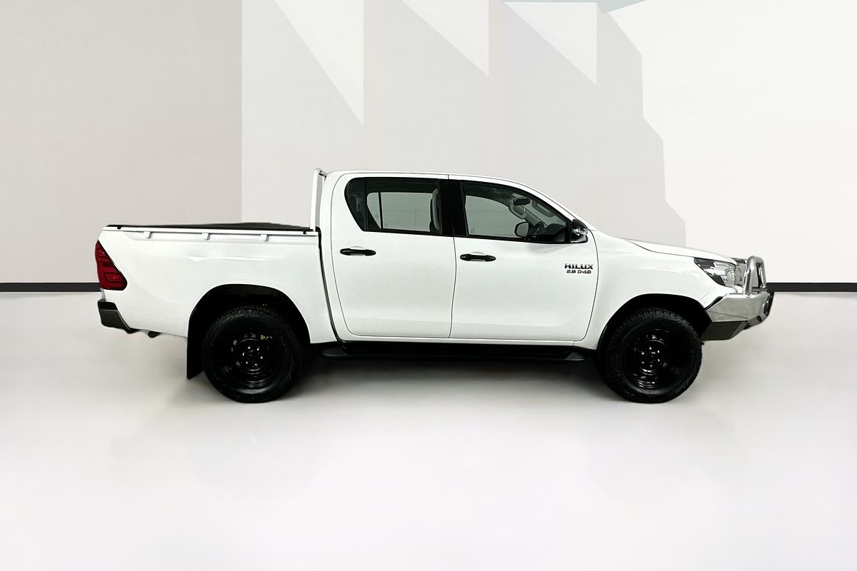 2018 Toyota HILUX SR (4x4) GUN126R MY17 4X4
