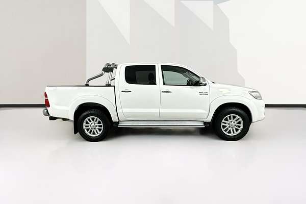 2015 Toyota HILUX SR5 (4x4) KUN26R MY14 4X4