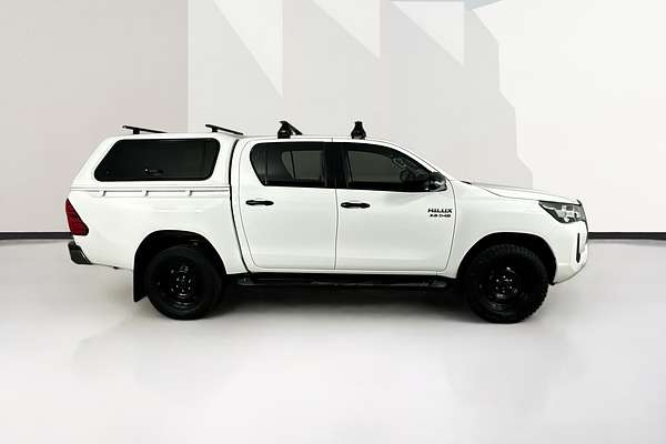 2022 Toyota HILUX SR (4x4) GUN126R 4X4
