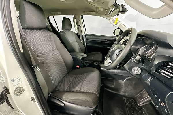 2021 Toyota HILUX WORKMATE (4x4) GUN125R FACELIFT 4X4