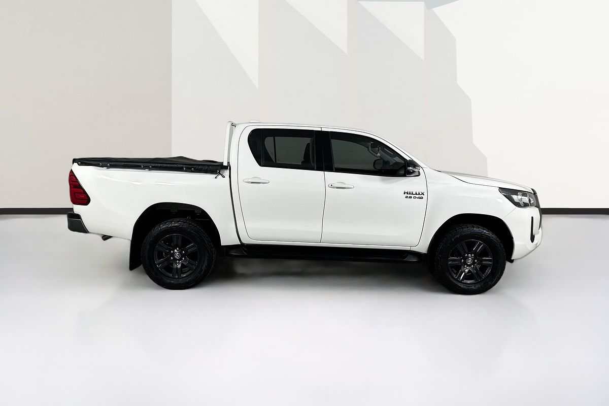 2022 Toyota HILUX SR (4x4) GUN126R 4X4