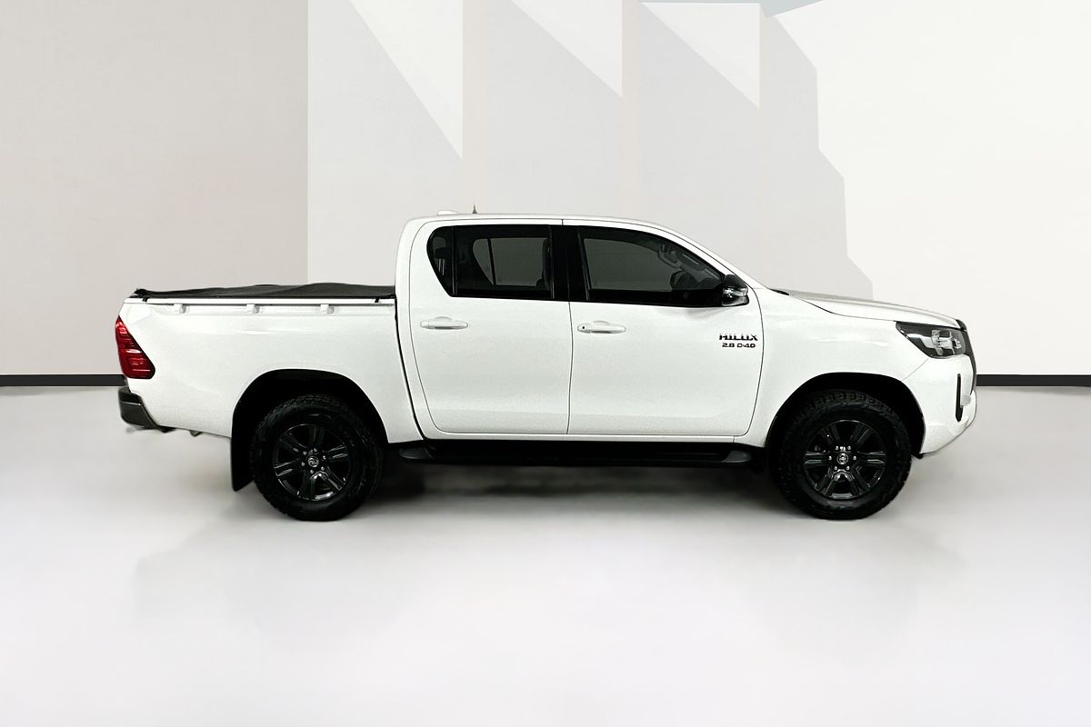 2022 Toyota HILUX SR (4x4) GUN126R 4X4