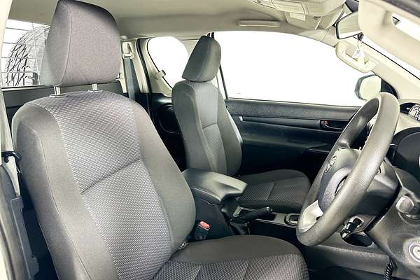 2021 Toyota HILUX WORKMATE (4x4) GUN125R FACELIFT 4X4