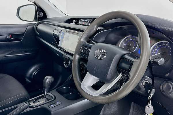 2018 Toyota Hilux SR GUN126R 4X4