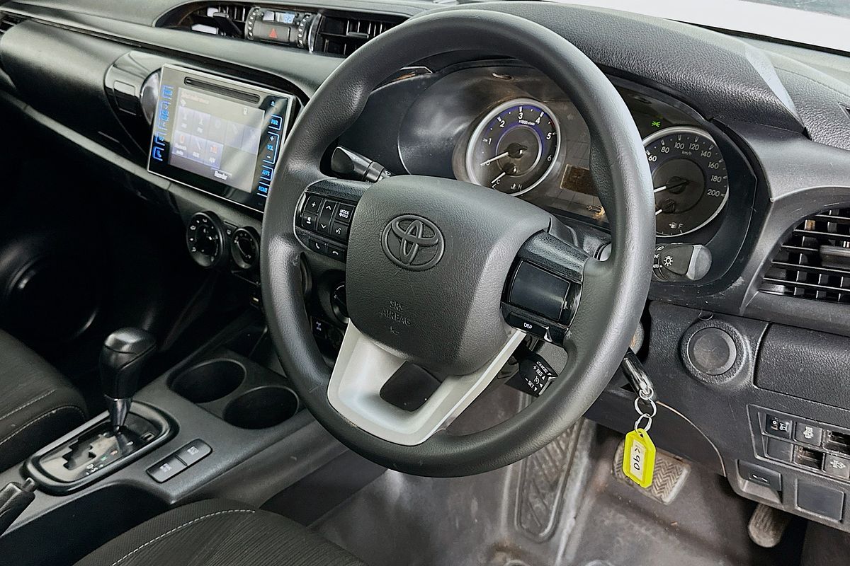 2019 Toyota HILUX SR (4x4) GUN126R MY19 4X4