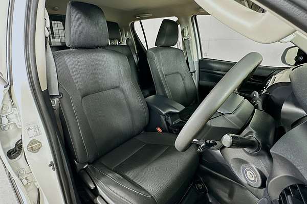 2022 Toyota HILUX SR (4x4) GUN126R 4X4