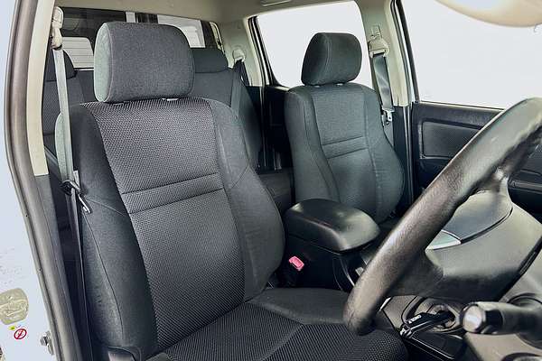 2014 Toyota HILUX SR (4x4) KUN26R MY14 4X4