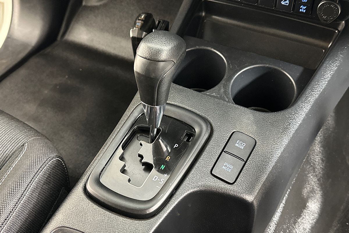 2021 Toyota HILUX SR (4x4) GUN126R 4X4