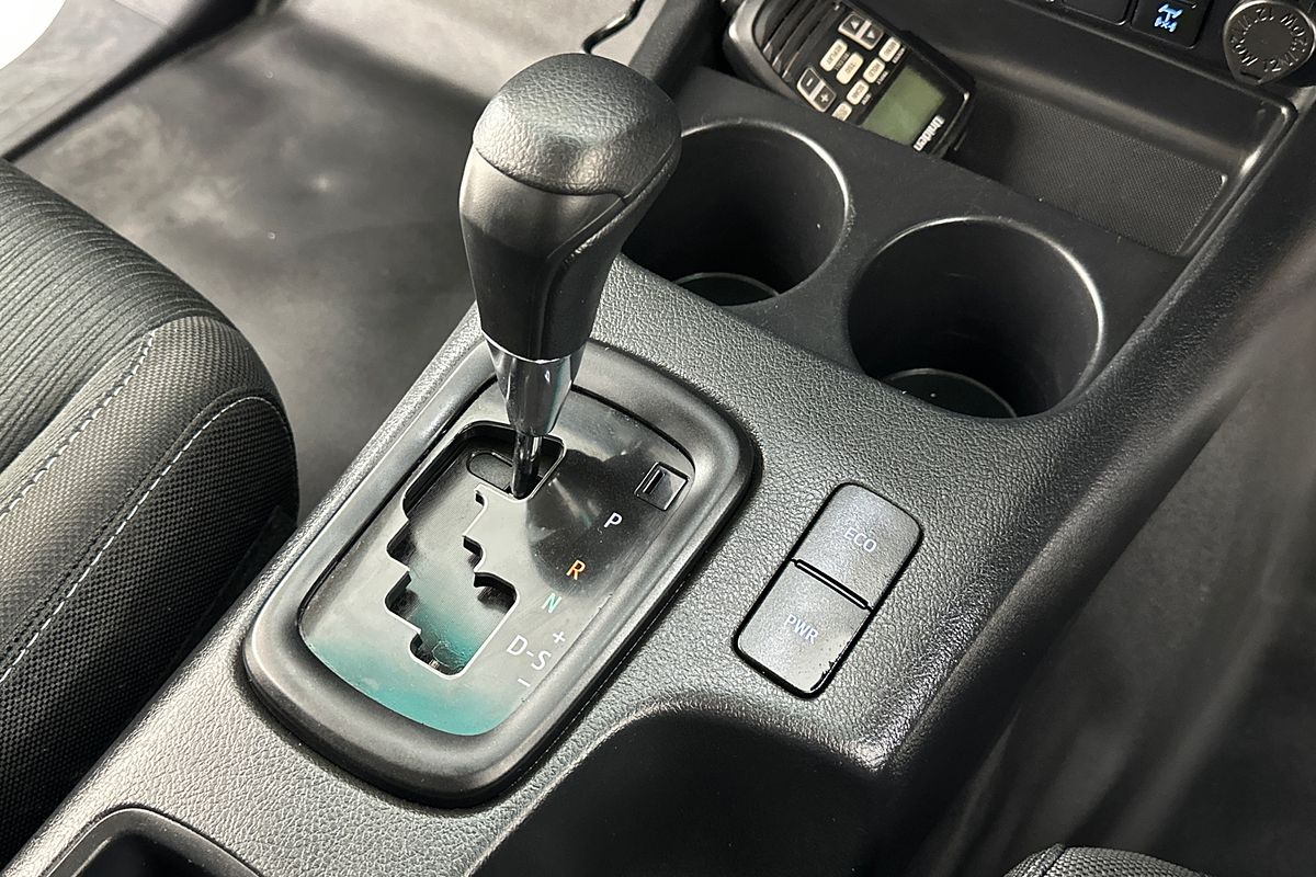 2022 Toyota HILUX SR (4x4) GUN126R 4X4